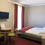 Hotel*** Nat 부코비나 타트잔스카