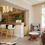 Hotel*** Nat 부코비나 타트잔스카