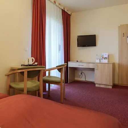 Hotel*** Nat Готель Буковина Татранська